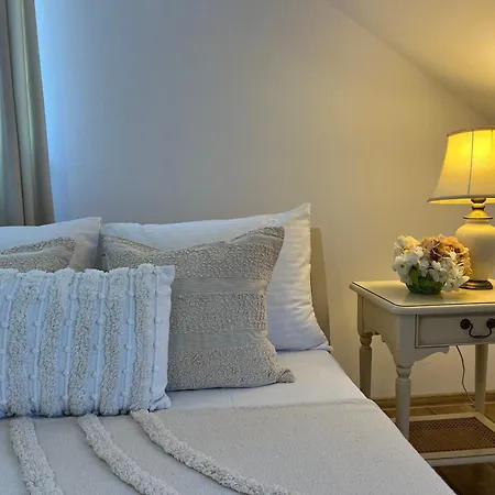 Apartment Cristal *